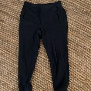 Lulu lemon joggers!
